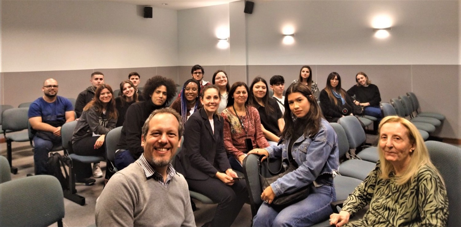 Bienvenida a los nuevos estudiantes de Psicología